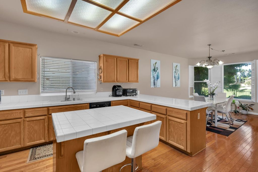 Image 11 of property listing at 7090 Emerald Street, Chowchilla, CA 93610