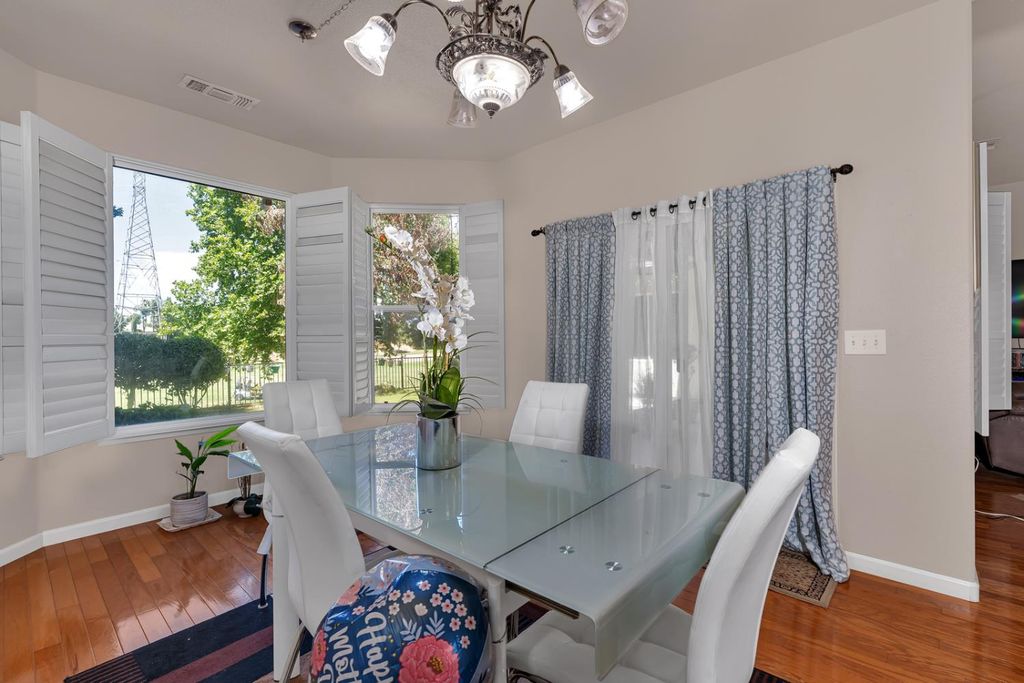 Image 17 of property listing at 7090 Emerald Street, Chowchilla, CA 93610