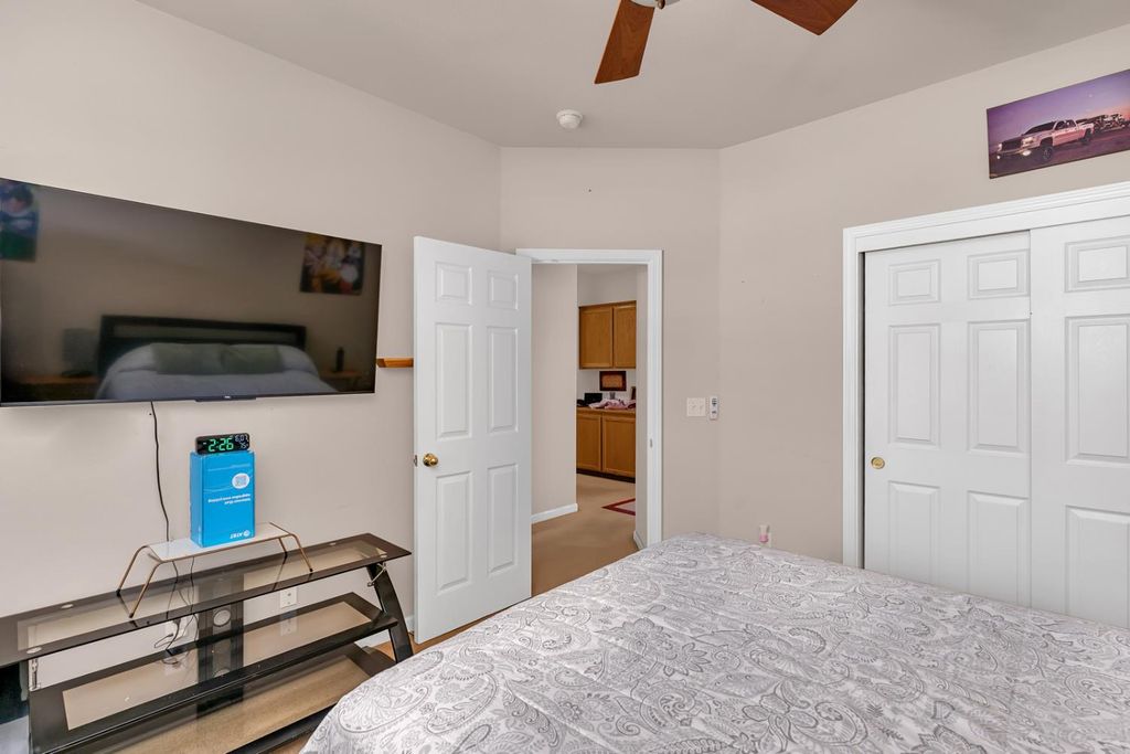 Image 19 of property listing at 7090 Emerald Street, Chowchilla, CA 93610