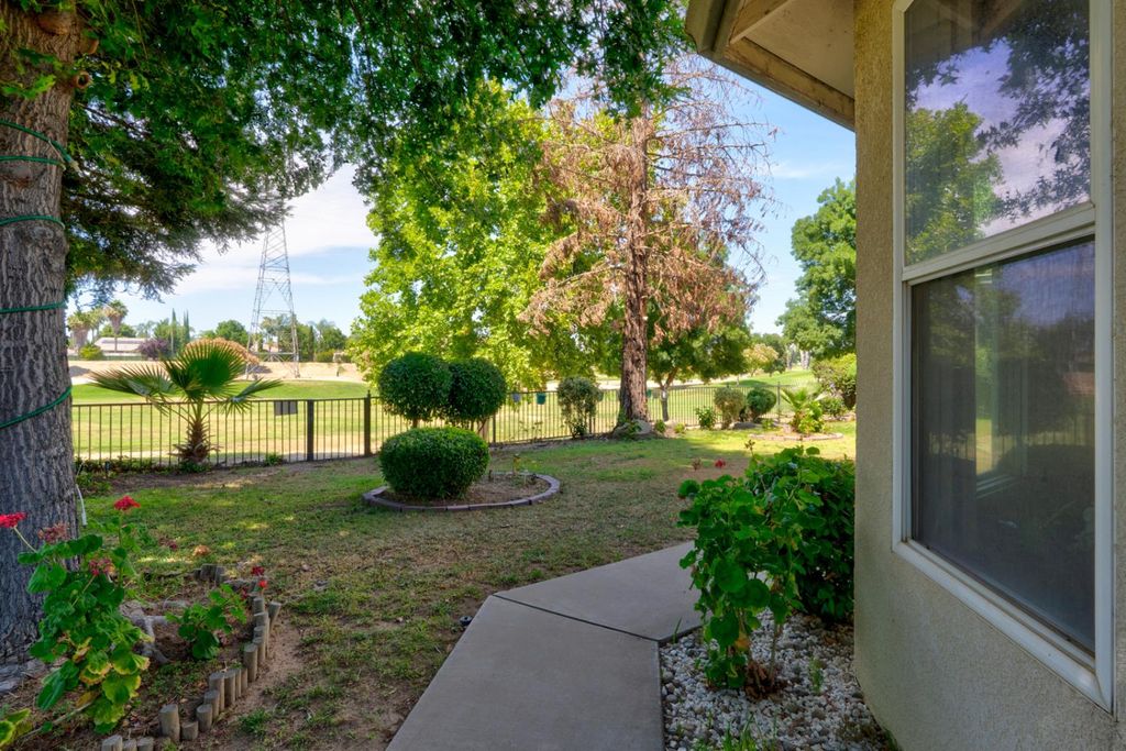 Image 43 of property listing at 7090 Emerald Street, Chowchilla, CA 93610
