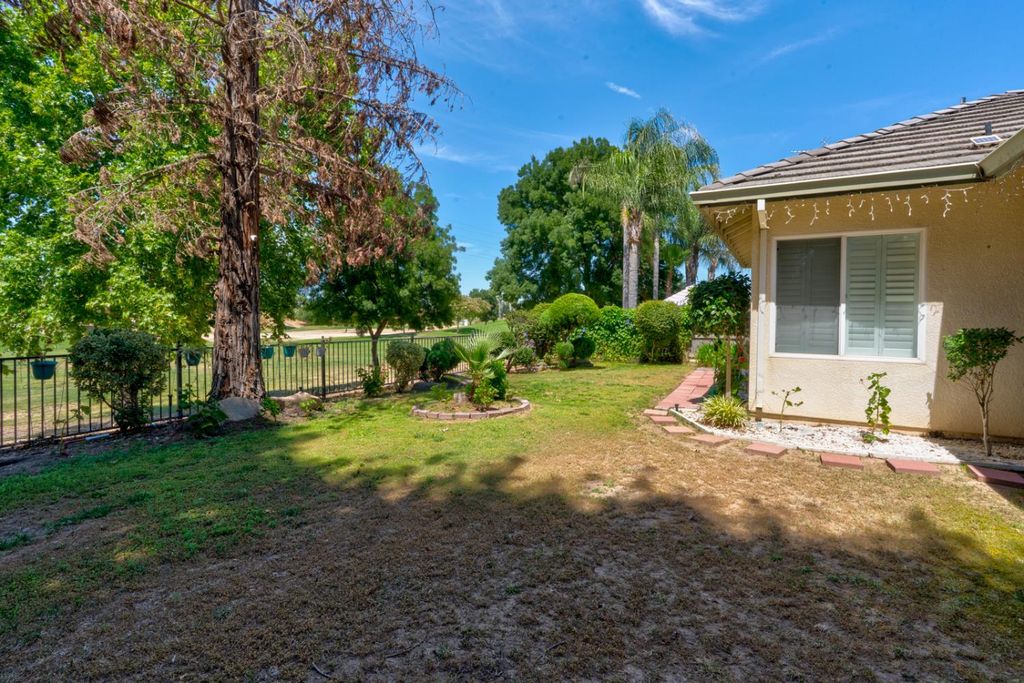 Image 46 of property listing at 7090 Emerald Street, Chowchilla, CA 93610