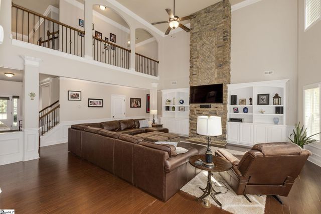 9 Bellagio Way, Greer, SC 29650