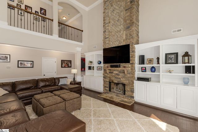 9 Bellagio Way, Greer, SC 29650