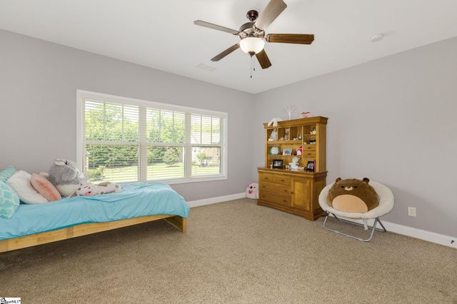 9 Bellagio Way, Greer, SC 29650