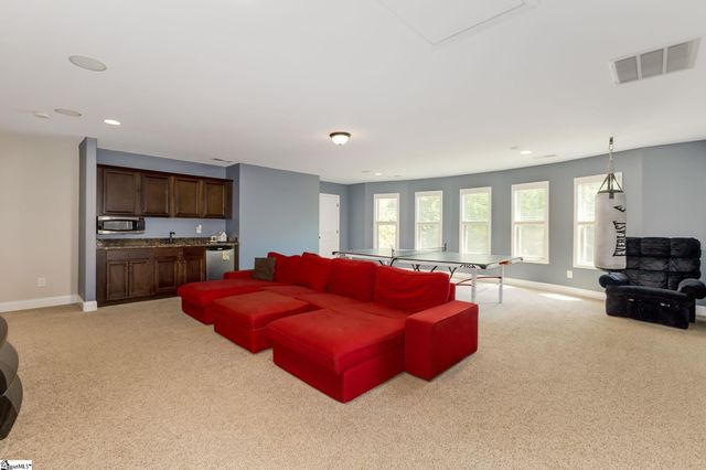 9 Bellagio Way, Greer, SC 29650