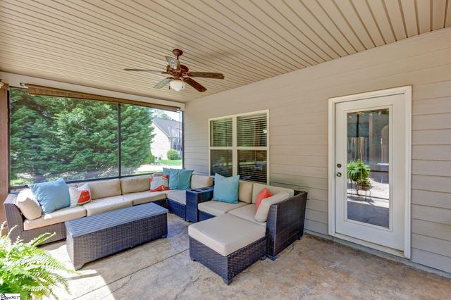 9 Bellagio Way, Greer, SC 29650