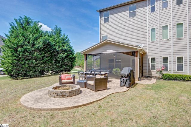 9 Bellagio Way, Greer, SC 29650