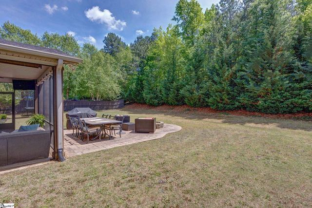 9 Bellagio Way, Greer, SC 29650