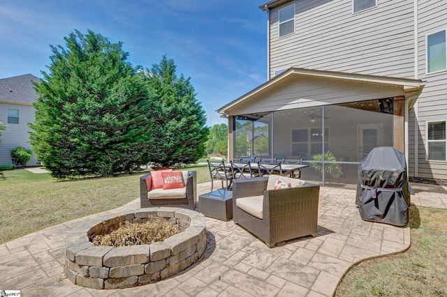 9 Bellagio Way, Greer, SC 29650
