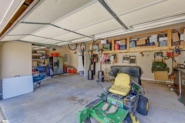 9 Bellagio Way, Greer, SC 29650