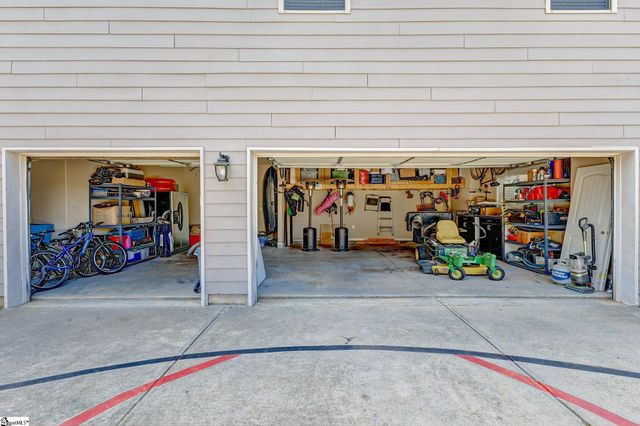 9 Bellagio Way, Greer, SC 29650