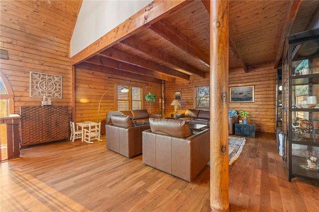 7500 Gleason Road, Shawnee, KS 66227