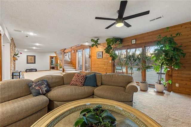 7500 Gleason Road, Shawnee, KS 66227