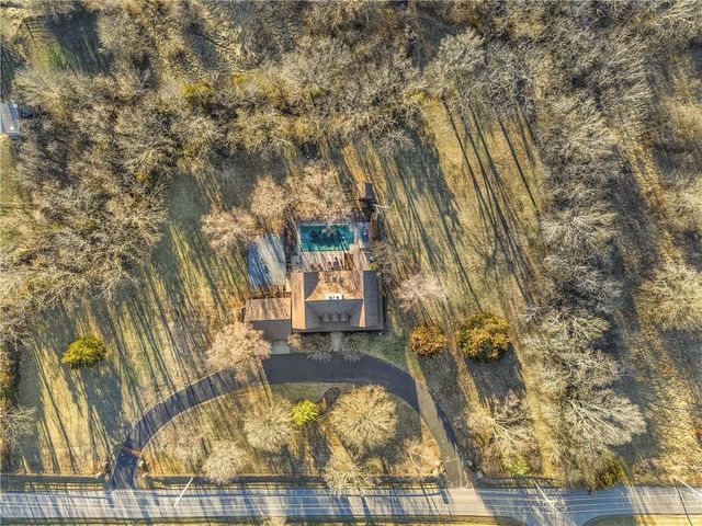 7500 Gleason Road, Shawnee, KS 66227