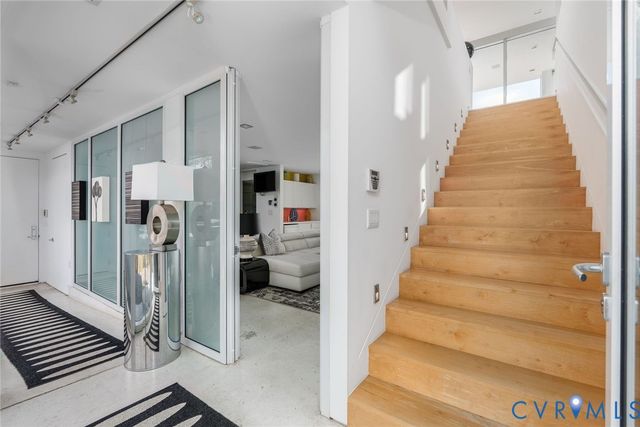 448 Windjammer Ln, White Stone, VA 22578