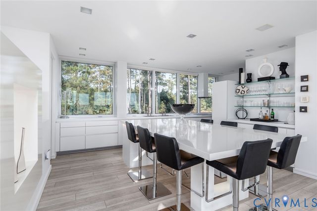 448 Windjammer Ln, White Stone, VA 22578