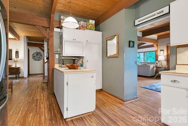 118 Little Bear Lane, Pisgah Forest, NC 28768