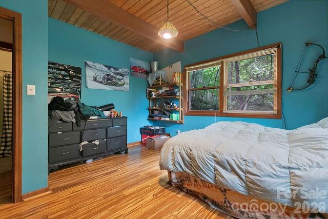 118 Little Bear Lane, Pisgah Forest, NC 28768