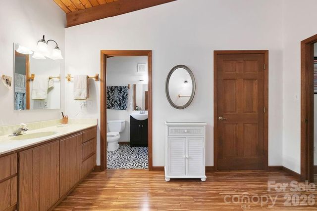 118 Little Bear Lane, Pisgah Forest, NC 28768