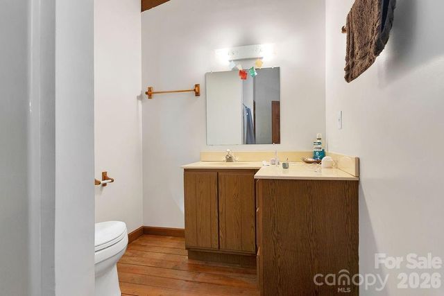 118 Little Bear Lane, Pisgah Forest, NC 28768