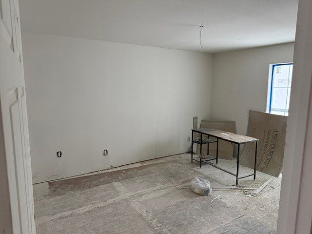 812 W 10th Street, Bonham, TX 75418