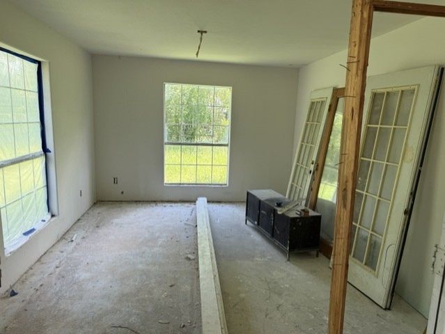 812 W 10th Street, Bonham, TX 75418