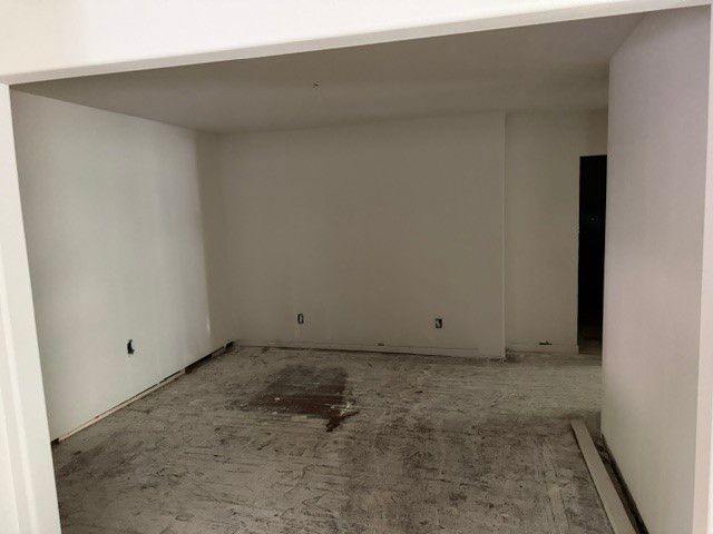 812 W 10th Street, Bonham, TX 75418