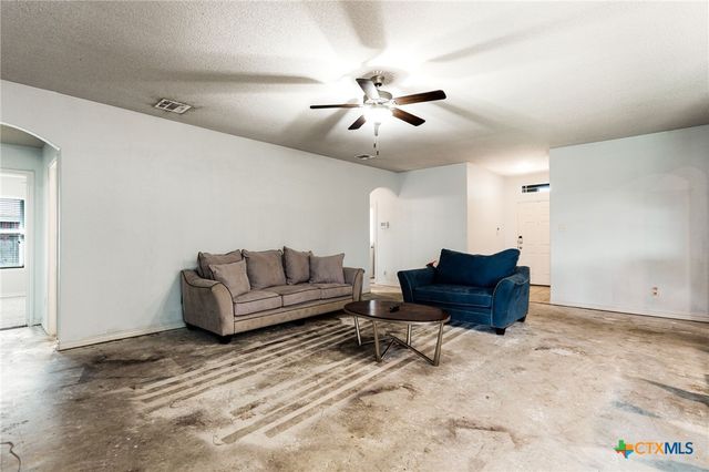 7204 Spirit Of The West Drive, Killeen, TX 76549