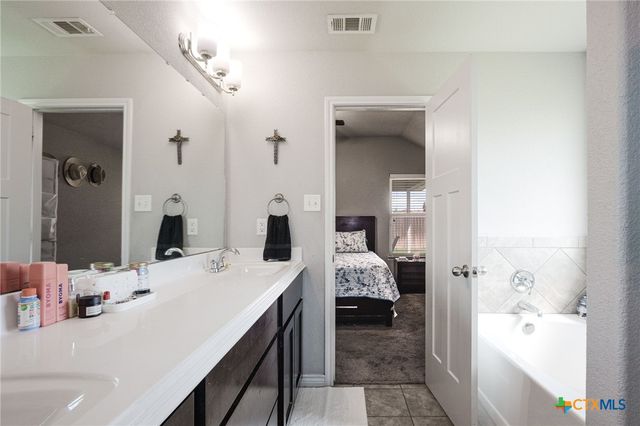 7204 Spirit Of The West Drive, Killeen, TX 76549