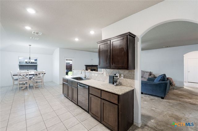 7204 Spirit Of The West Drive, Killeen, TX 76549