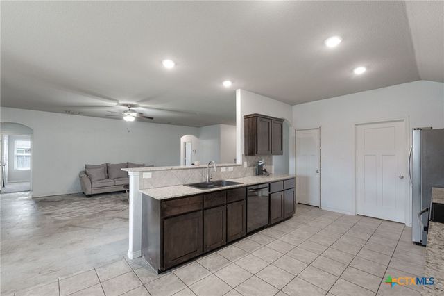 7204 Spirit Of The West Drive, Killeen, TX 76549