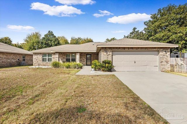 5424 Maverick Ln, Gulf Breeze, FL 32563