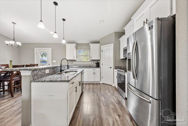 5424 Maverick Ln, Gulf Breeze, FL 32563