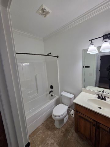 2011 Stonebrook Cir, Mount Juliet, TN 37122