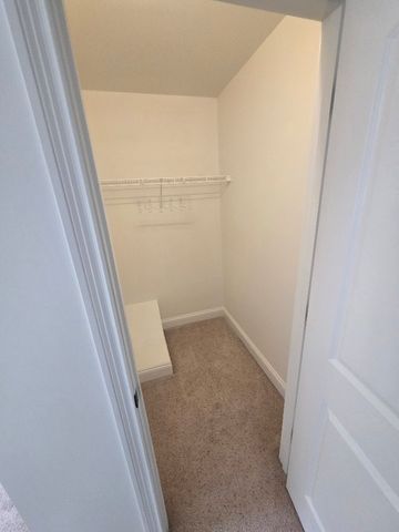 2011 Stonebrook Cir, Mount Juliet, TN 37122