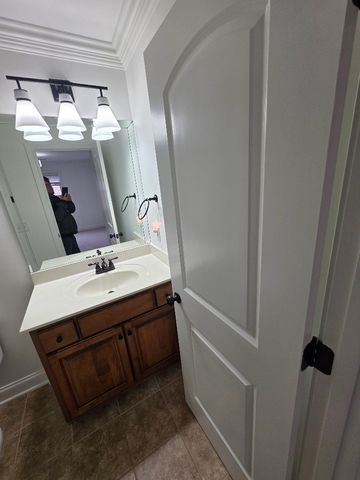 2011 Stonebrook Cir, Mount Juliet, TN 37122