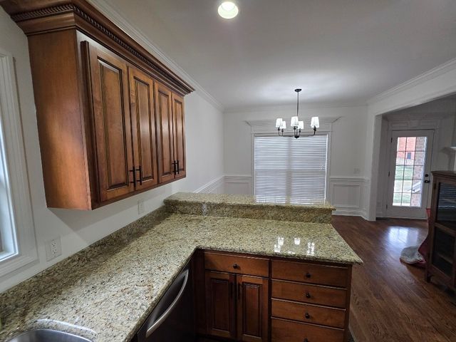 2011 Stonebrook Cir, Mount Juliet, TN 37122