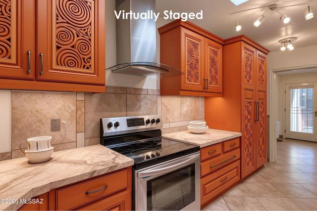 413 W Calle De Oro, Green Valley, AZ 85614