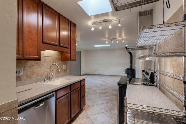 413 W Calle De Oro, Green Valley, AZ 85614