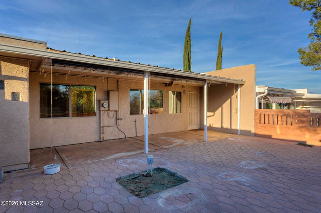 413 W Calle De Oro, Green Valley, AZ 85614