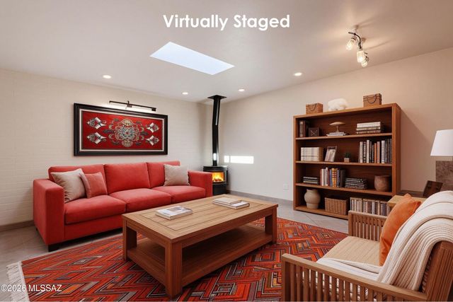 413 W Calle De Oro, Green Valley, AZ 85614