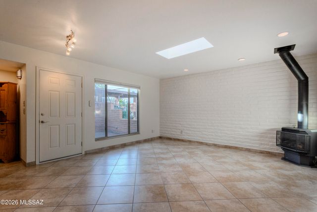 413 W Calle De Oro, Green Valley, AZ 85614