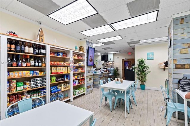 3901 S Ocean Drive 1H, Hollywood, FL 33019