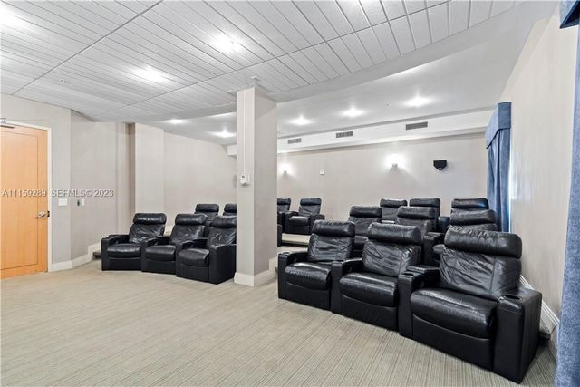 3901 S Ocean Drive 1H, Hollywood, FL 33019