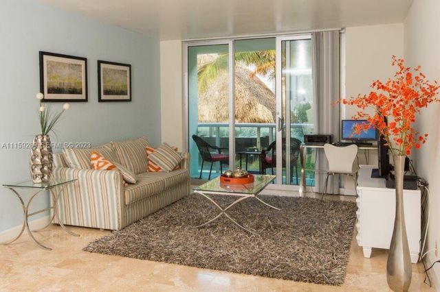 3901 S Ocean Drive 1H, Hollywood, FL 33019