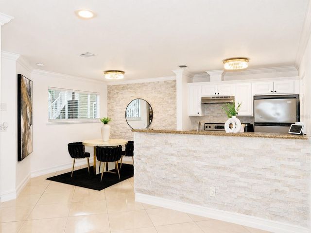 7298 ULMERTON ROAD 307, Largo, FL 33771