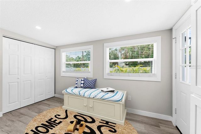 4500 22ND AVENUE S, St Petersburg, FL 33711