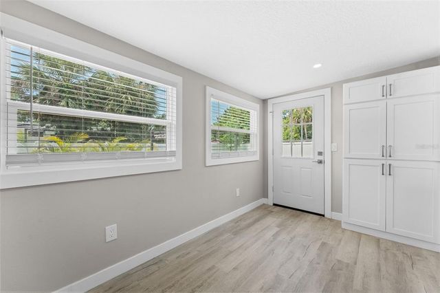 4500 22ND AVENUE S, St Petersburg, FL 33711