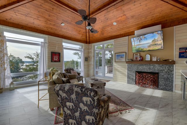 145 Memes Way, Wando, SC 29492