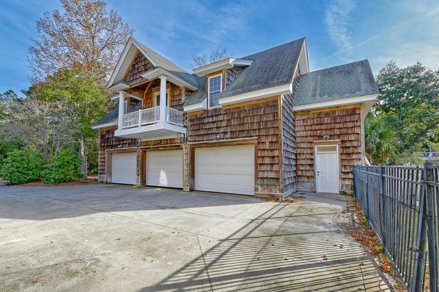 145 Memes Way, Wando, SC 29492